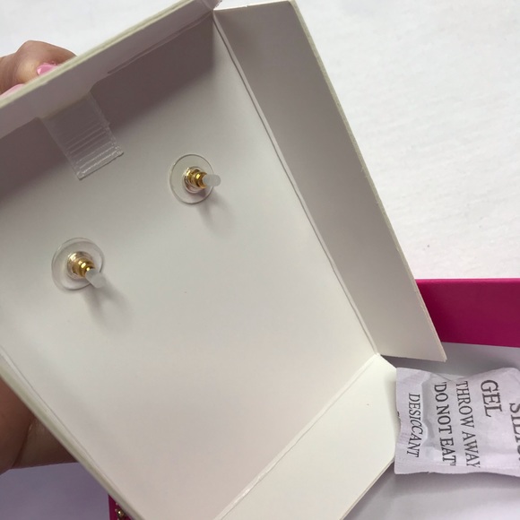 Christian Siriano Butterflies Earrings - Picture 3 of 4